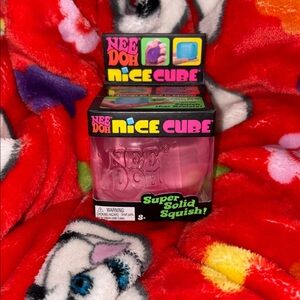 NeeDoh Nice Cube Super Solid Squish Pink Collectible NEW RARE QUICK SHIP